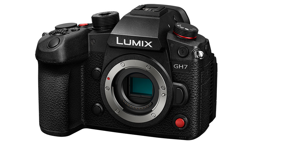 Panasonic GH7 body slant K
