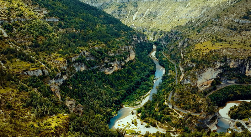 Blackmagic hunting ghosts for arte4